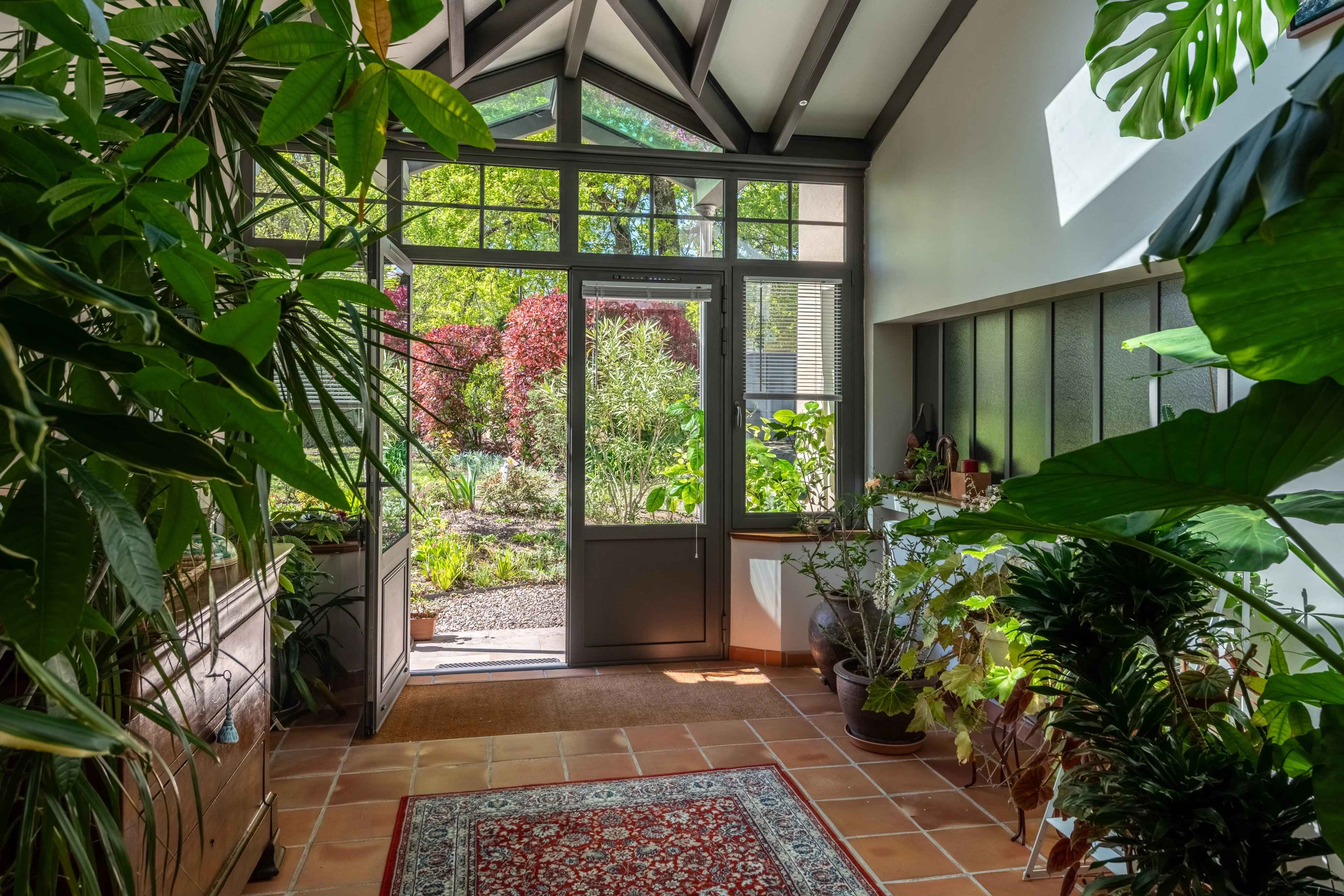 73e4f7f15d3ae763ce7d6edaa3a41302 81d4934d92 4096 original - Attribut alt par défaut.