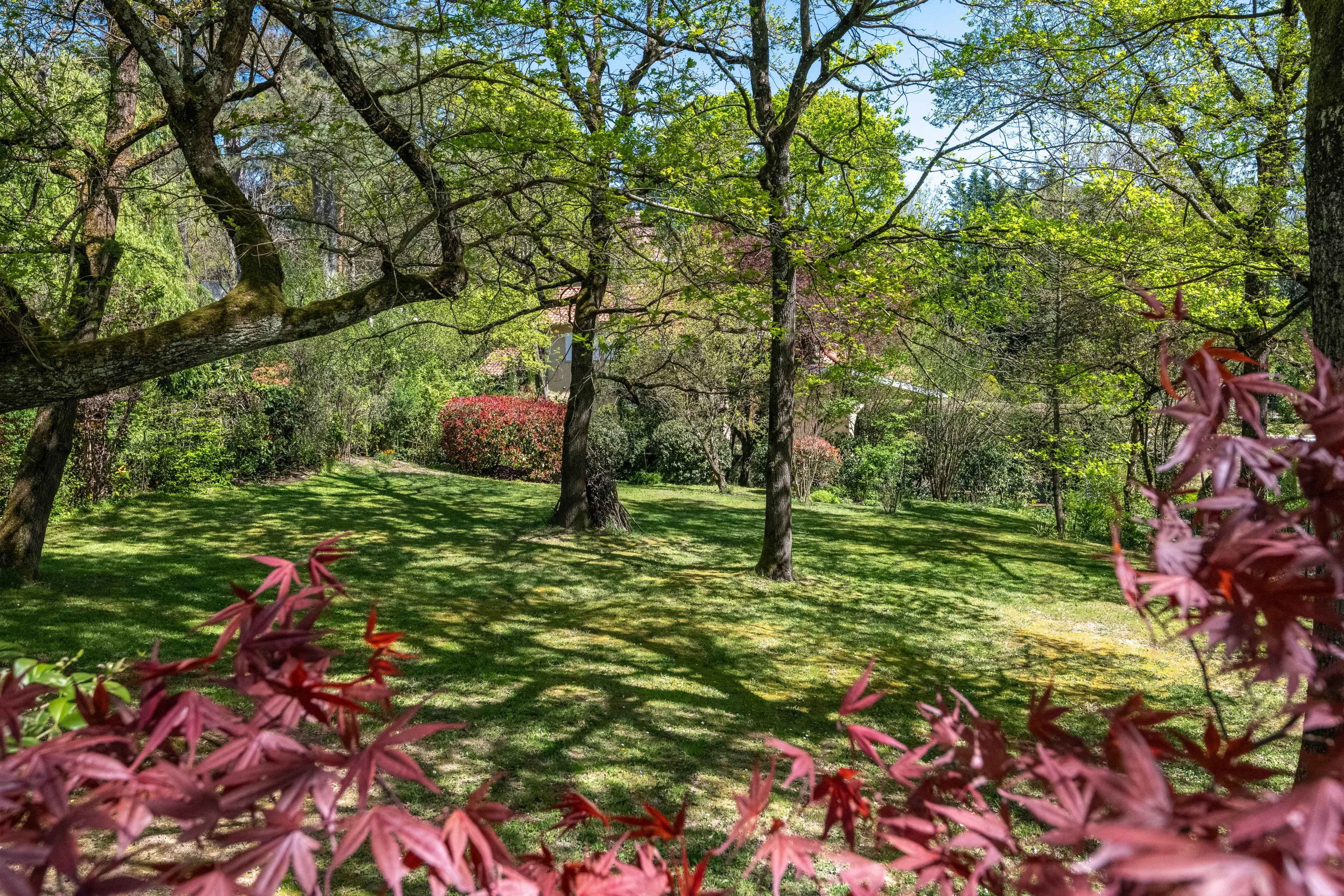 9a67cd4fb31c36d376534345719b5129 482aab13d1 4096 original - Attribut alt par défaut.