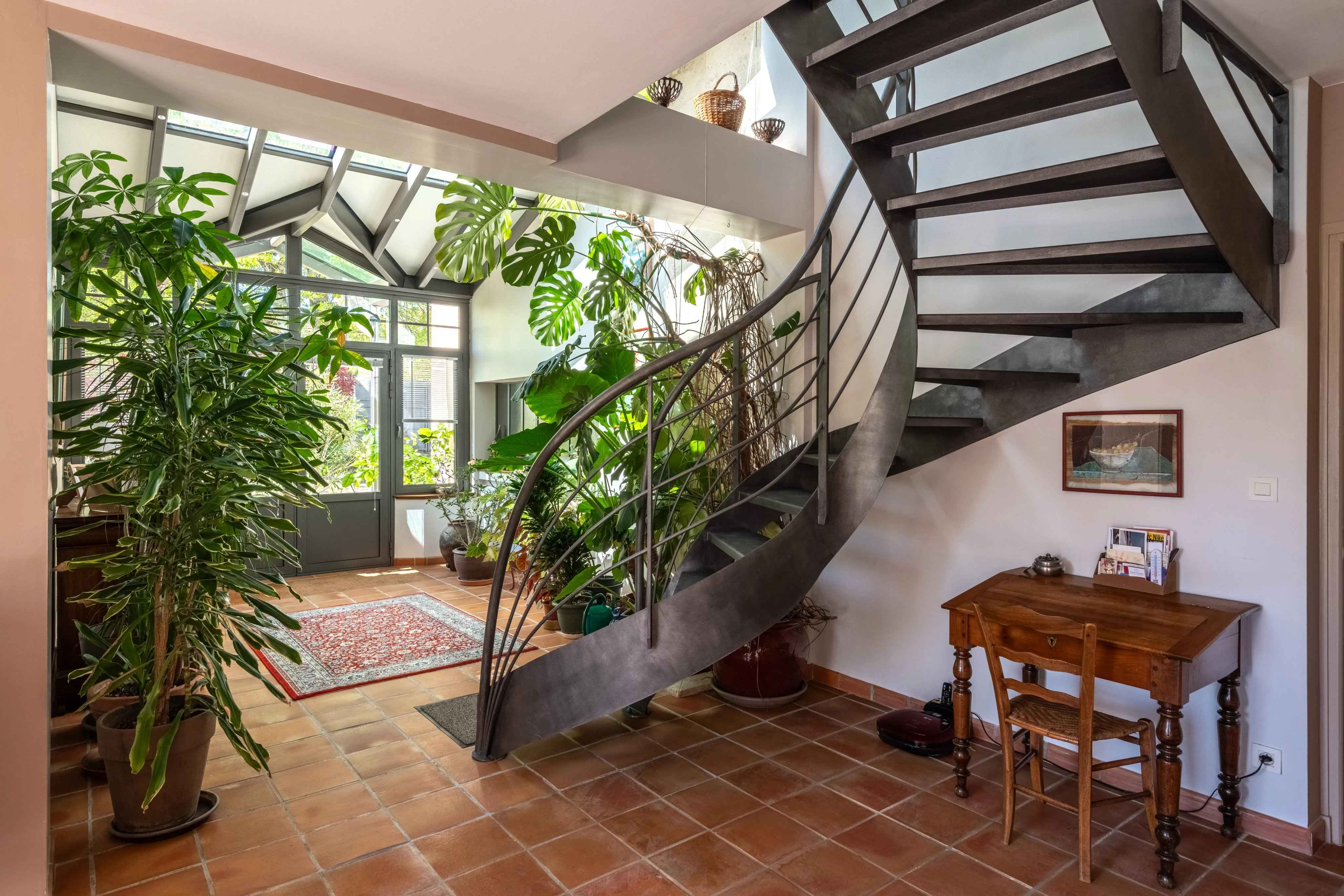 5f8472602a12c7537cc7605f20fd888e 97b9a52824 4096 original - Attribut alt par défaut.