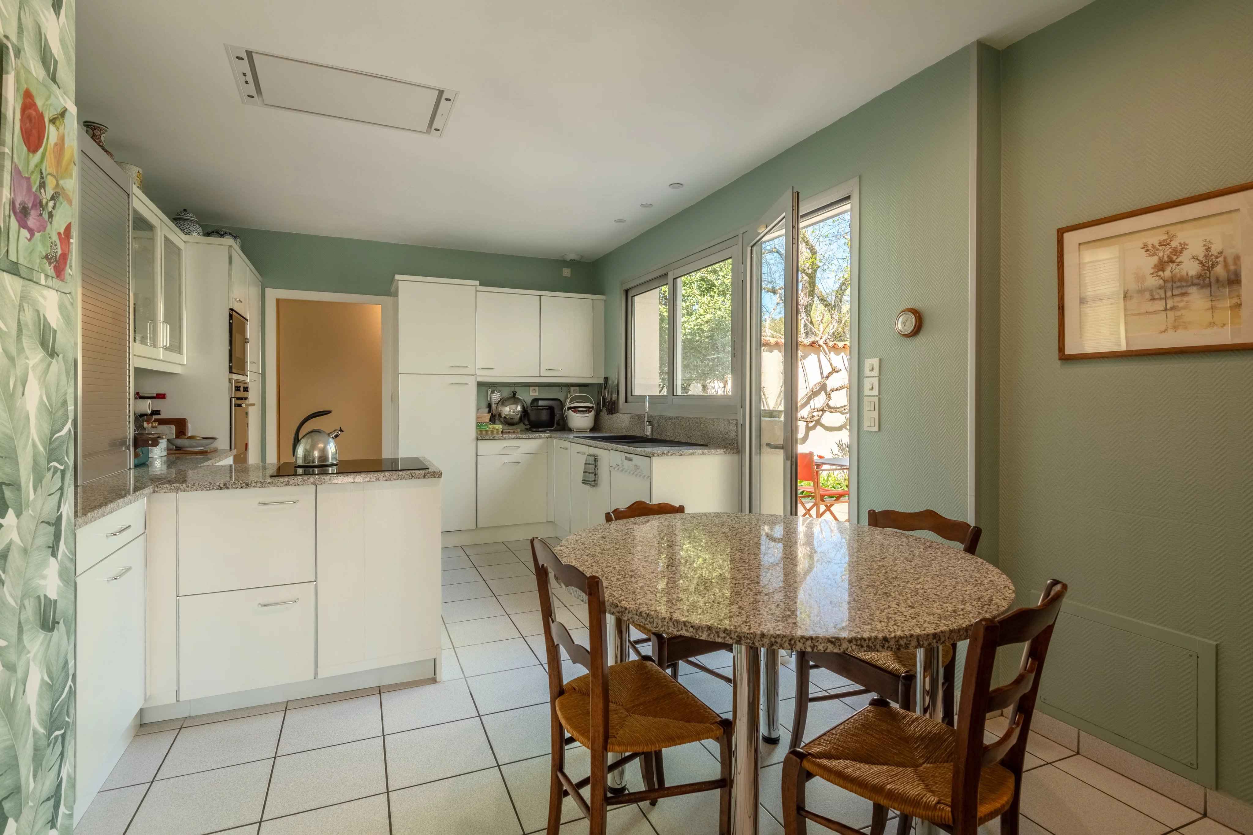 Cb76e0befc8324ad8a52aa76e8ae0e76 8c5eef2455 4096 original - Attribut alt par défaut.