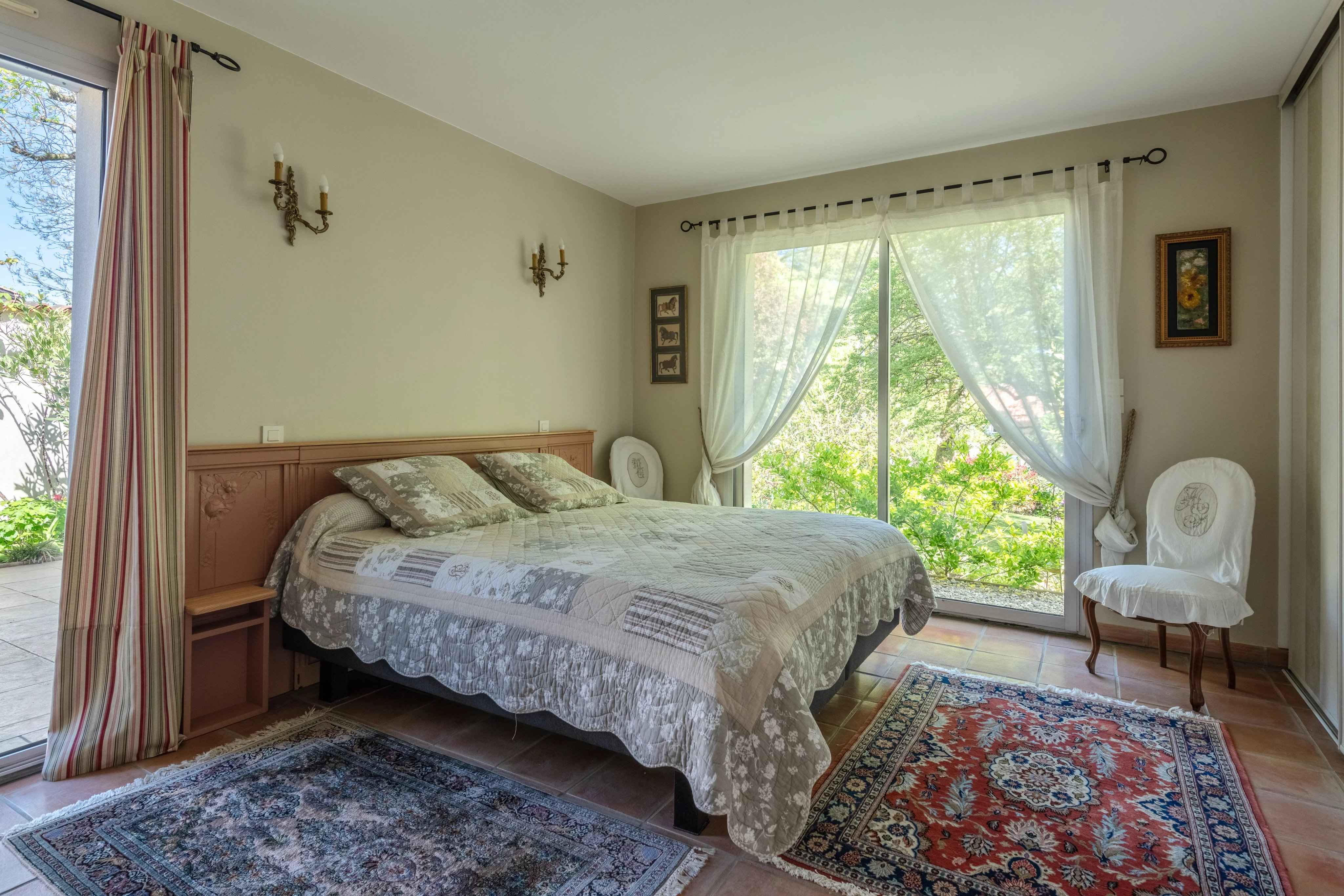 92835479634a9c1e1b79b1fb26654271 e9b143561a 4096 original - Attribut alt par défaut.