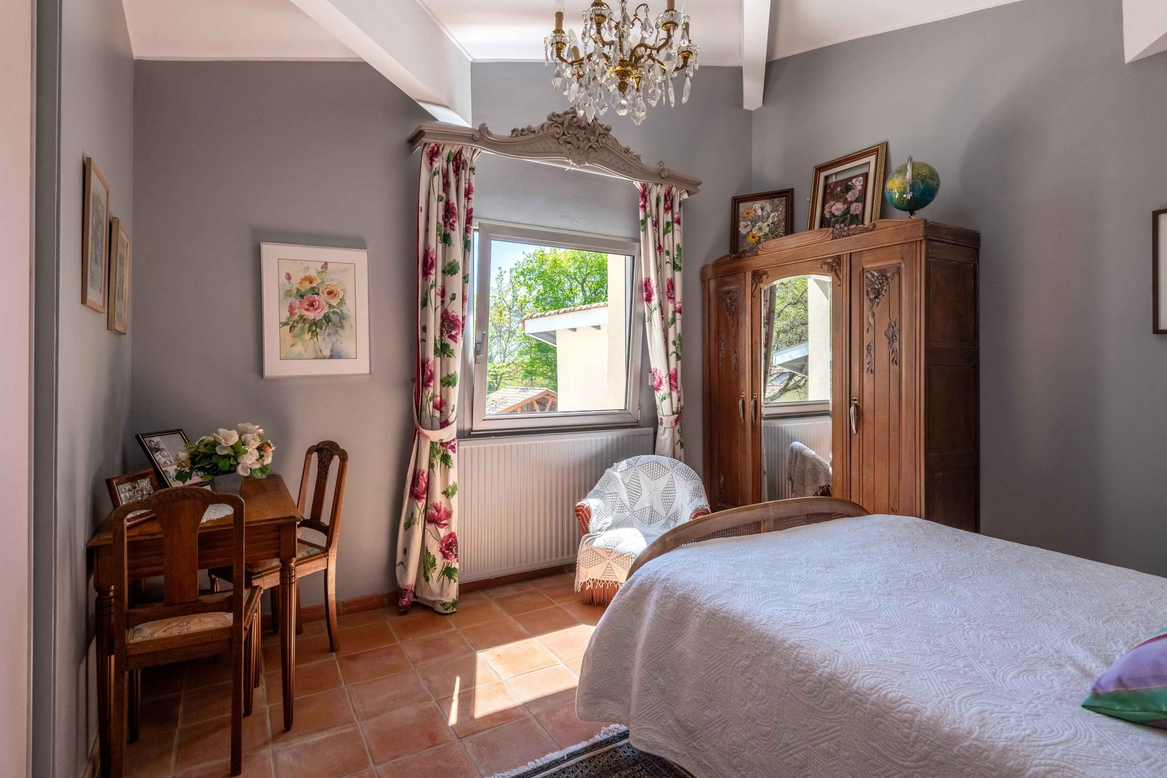 B49815fc5950bdcc88b6e24788efd6ed bc4061d5c2 4096 original - Attribut alt par défaut.