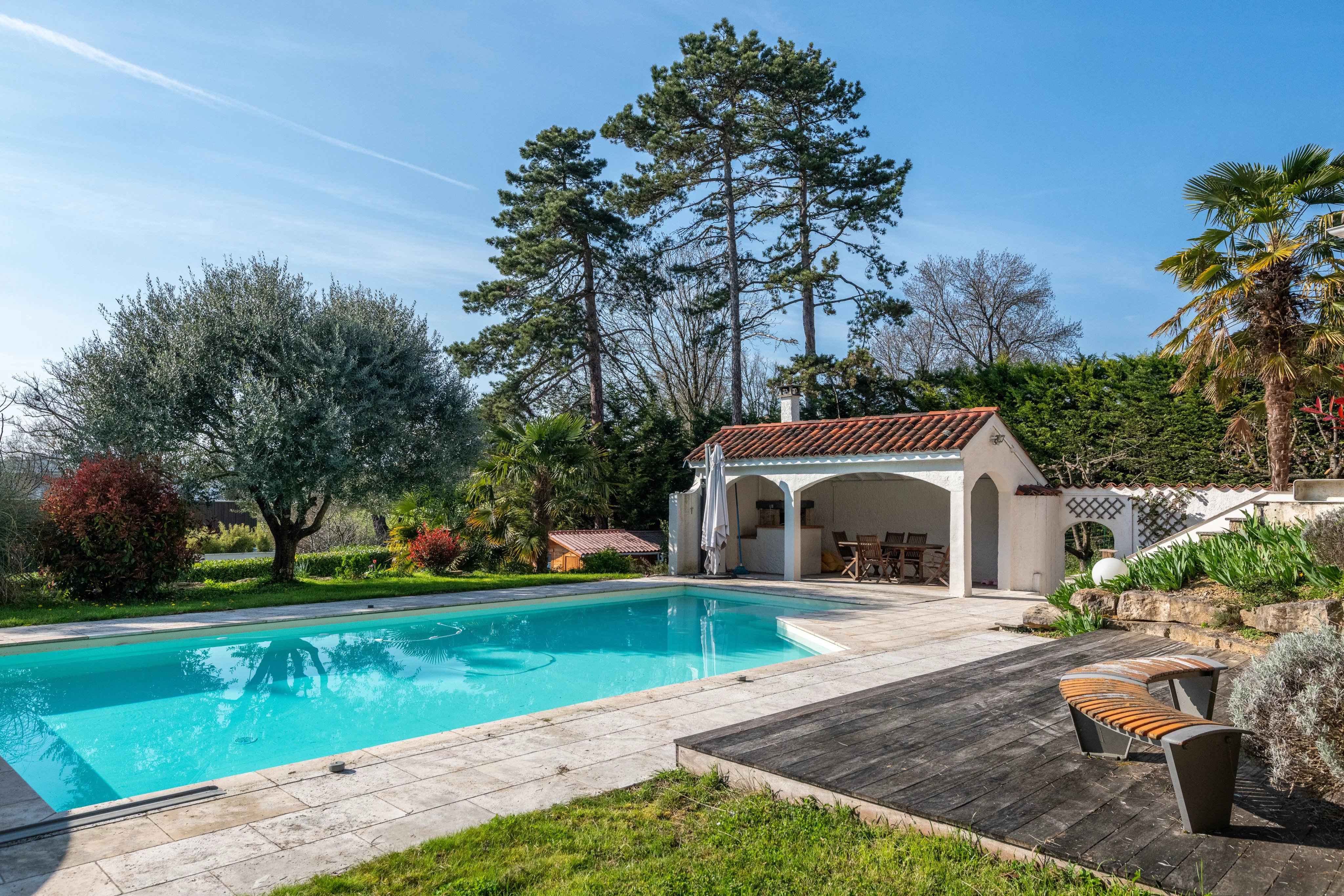 4a856deeb555275b08010b7352b485c9 8a4af67779 4096 original - Attribut alt par défaut.