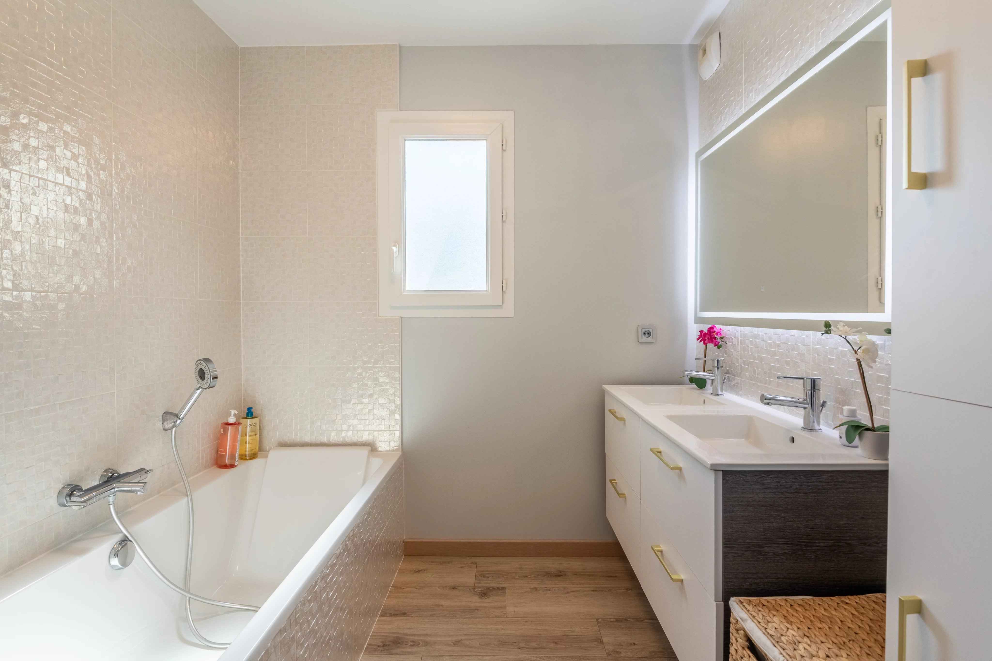 A805ff27620607d980e2917d94799bff 6f12f170ce 4096 original - Attribut alt par défaut.