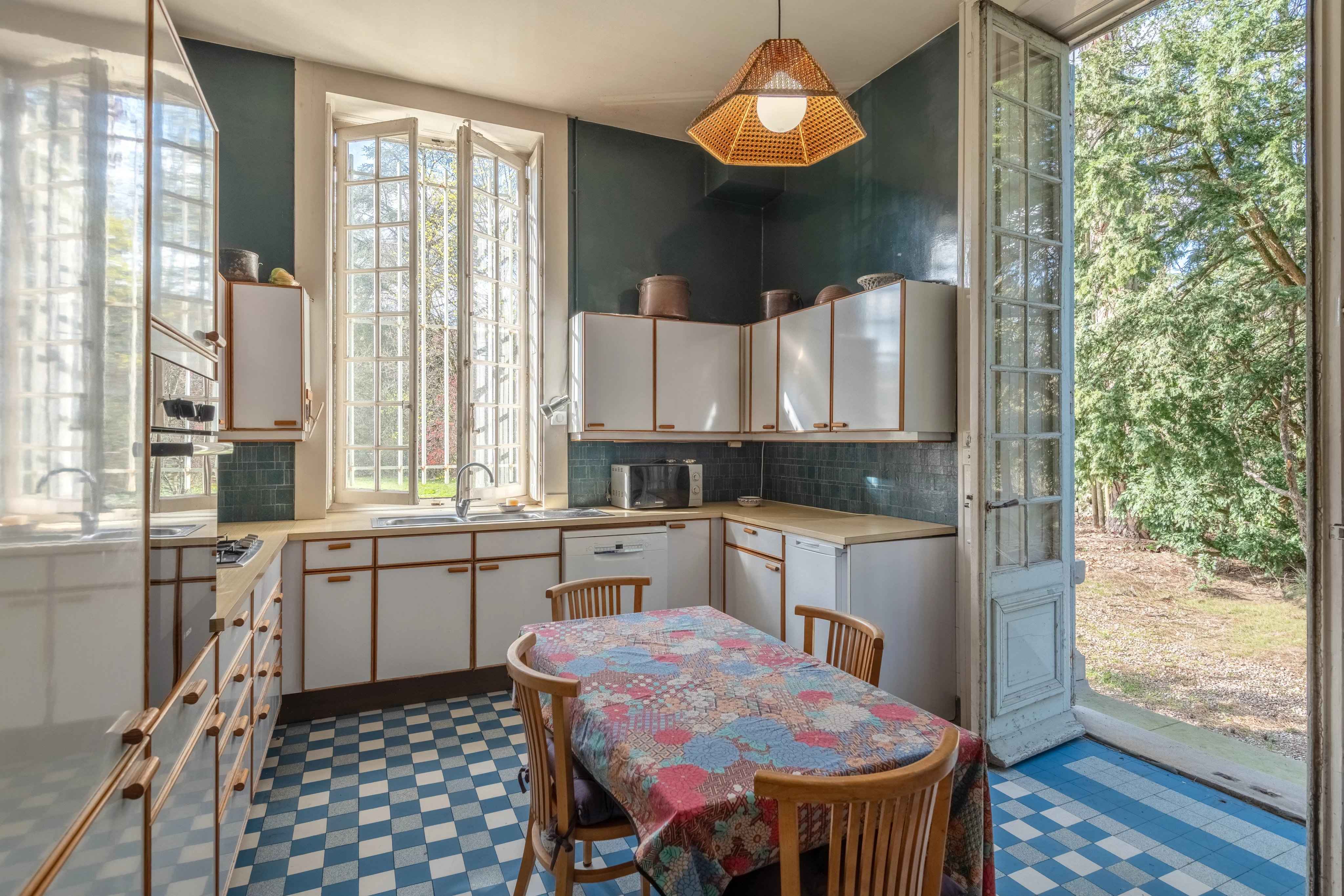 0cd03bbda9da0bf8710d11f43a2c7eda 5c6f1e6025 4096 original - Attribut alt par défaut.