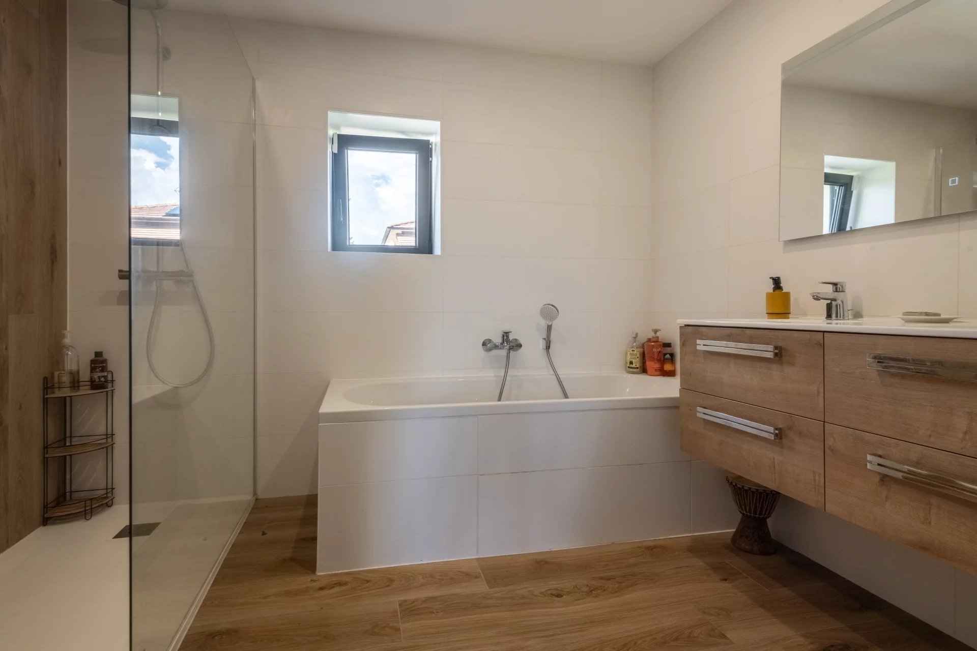 9259e6227c9c615a7706ec837fb447b0 e2893c13dc 1920 original - Translation missing: en.helpers.application.image_tag.default_alt