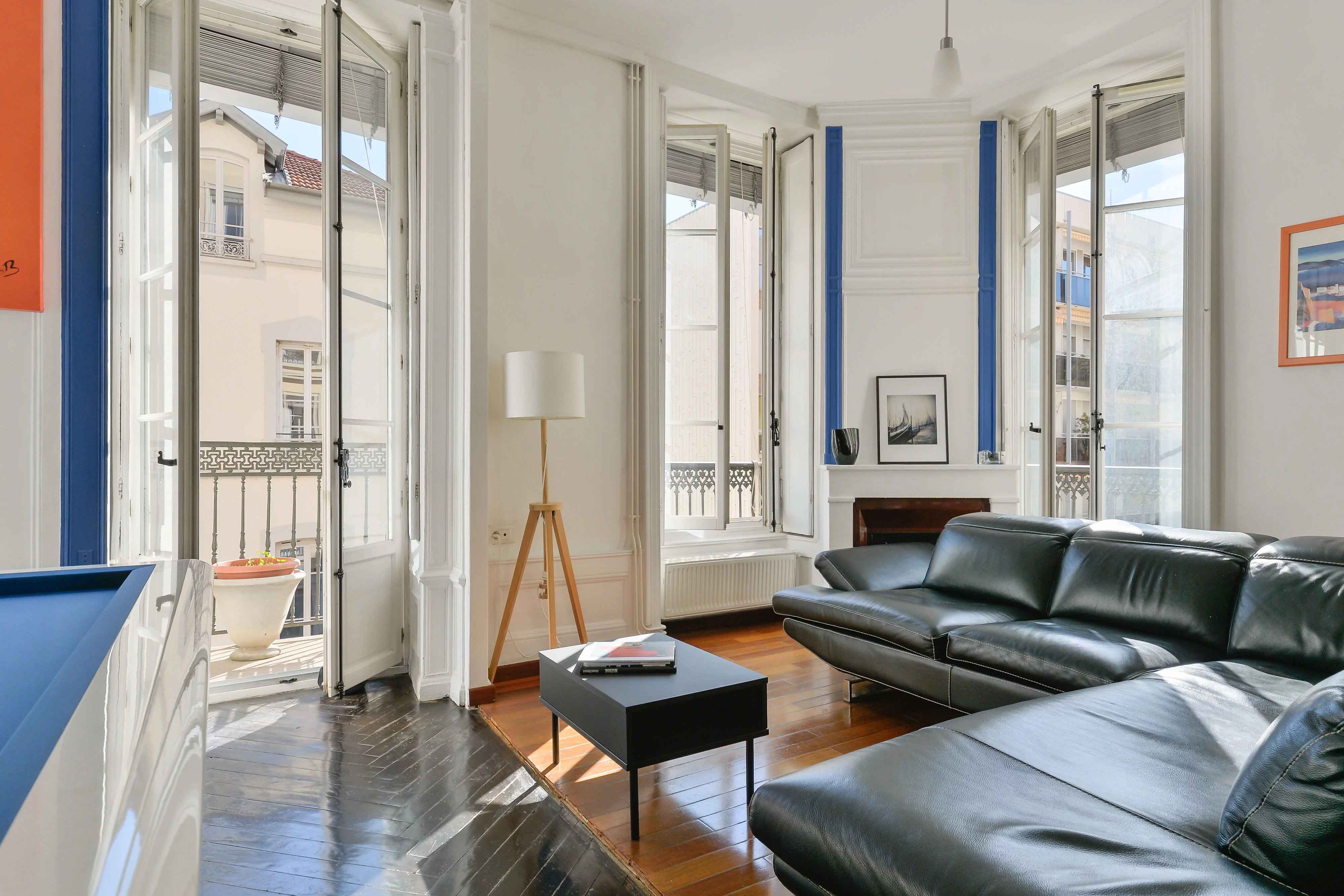 F1db98cde86c1b16d5ac7bc641d137ed b6421cbec2 4000 original - Attribut alt par défaut.