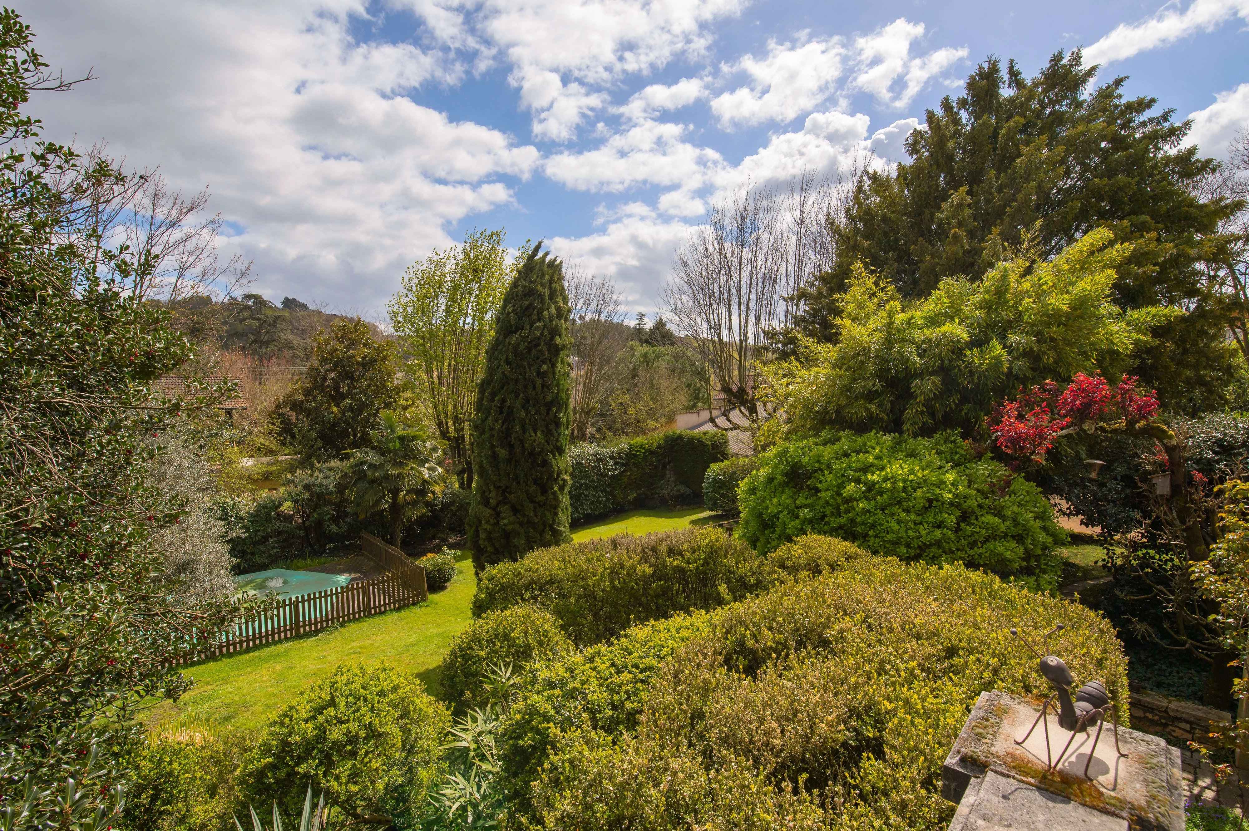 88f6cdfe4aec0b66d445f2f69e9cf99b 47eacd7cd6 4000 original - Attribut alt par défaut.