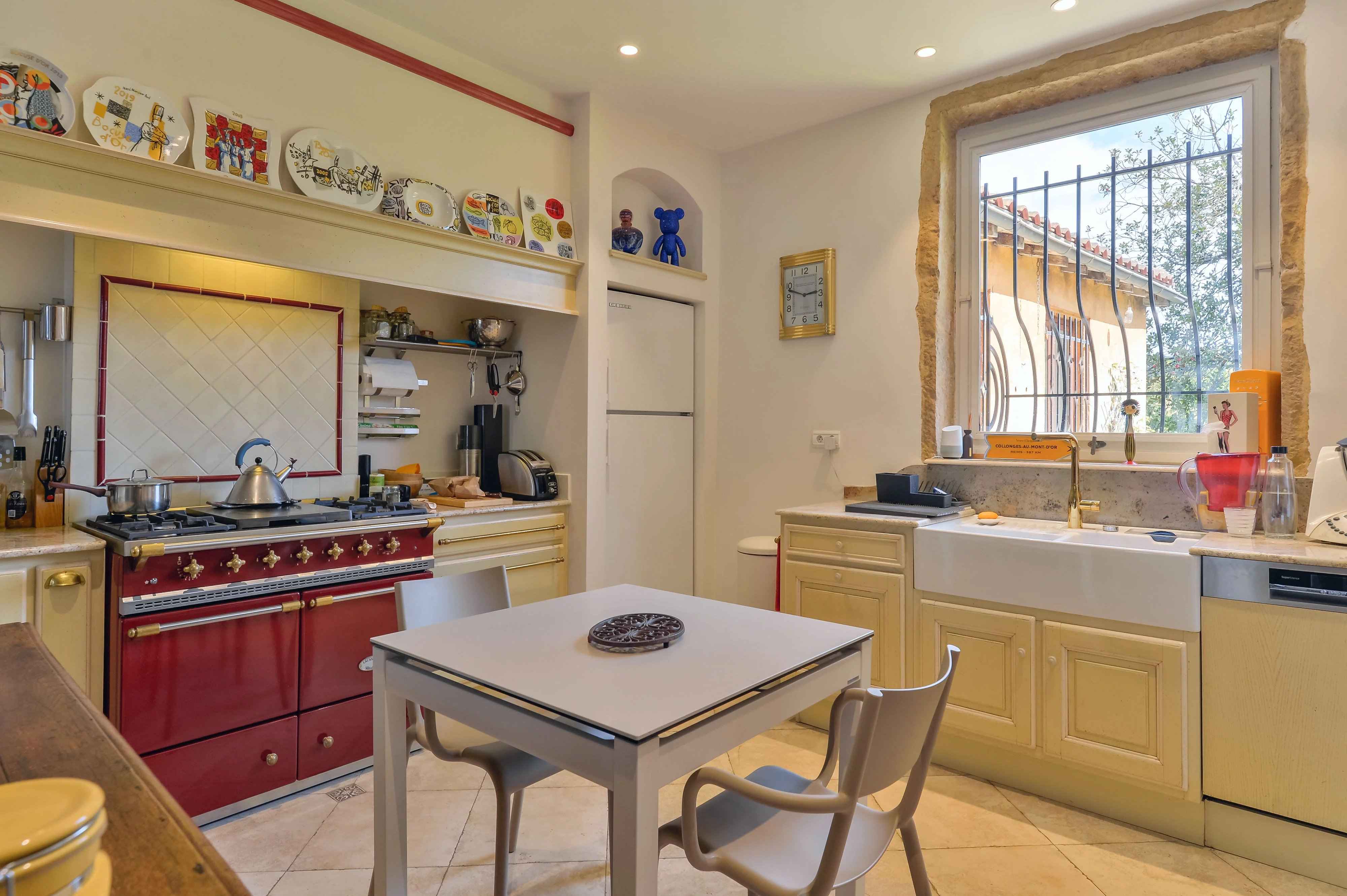 95aa1bc4e8a963e0798fb601a1dc870e e6774aa13b 4000 original - Attribut alt par défaut.