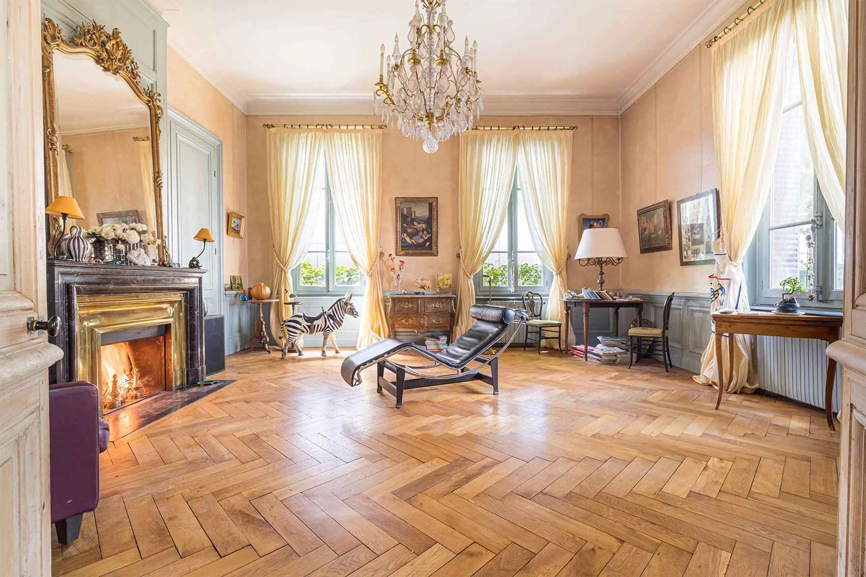 F900b38c88620496bbf0cdabac8a5a7b 3439e1fdc1 1700 original - Attribut alt par défaut.