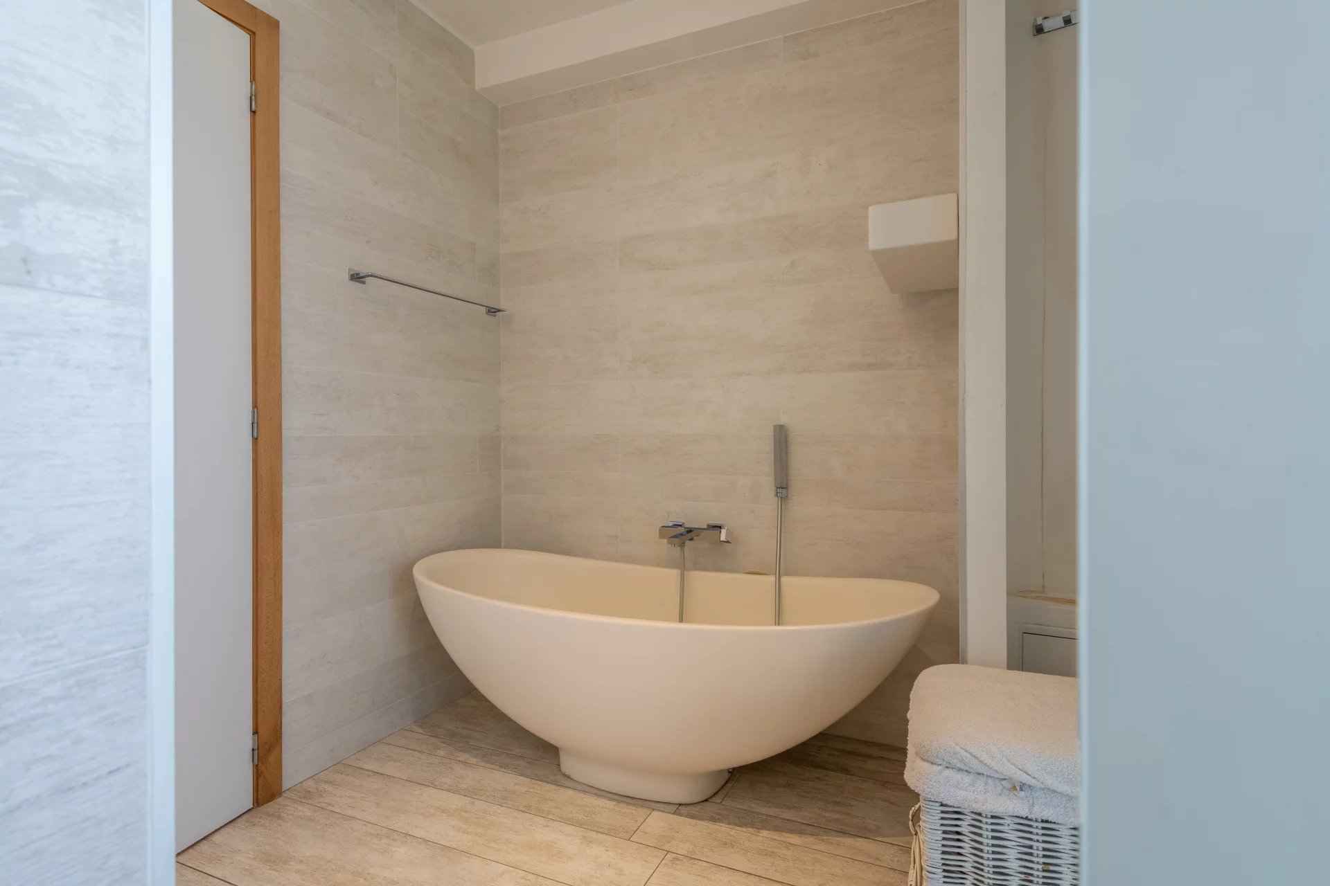 B4df6713c452a1740e192a1548478c44 aa3632289e 1920 original - Translation missing: en.helpers.application.image_tag.default_alt