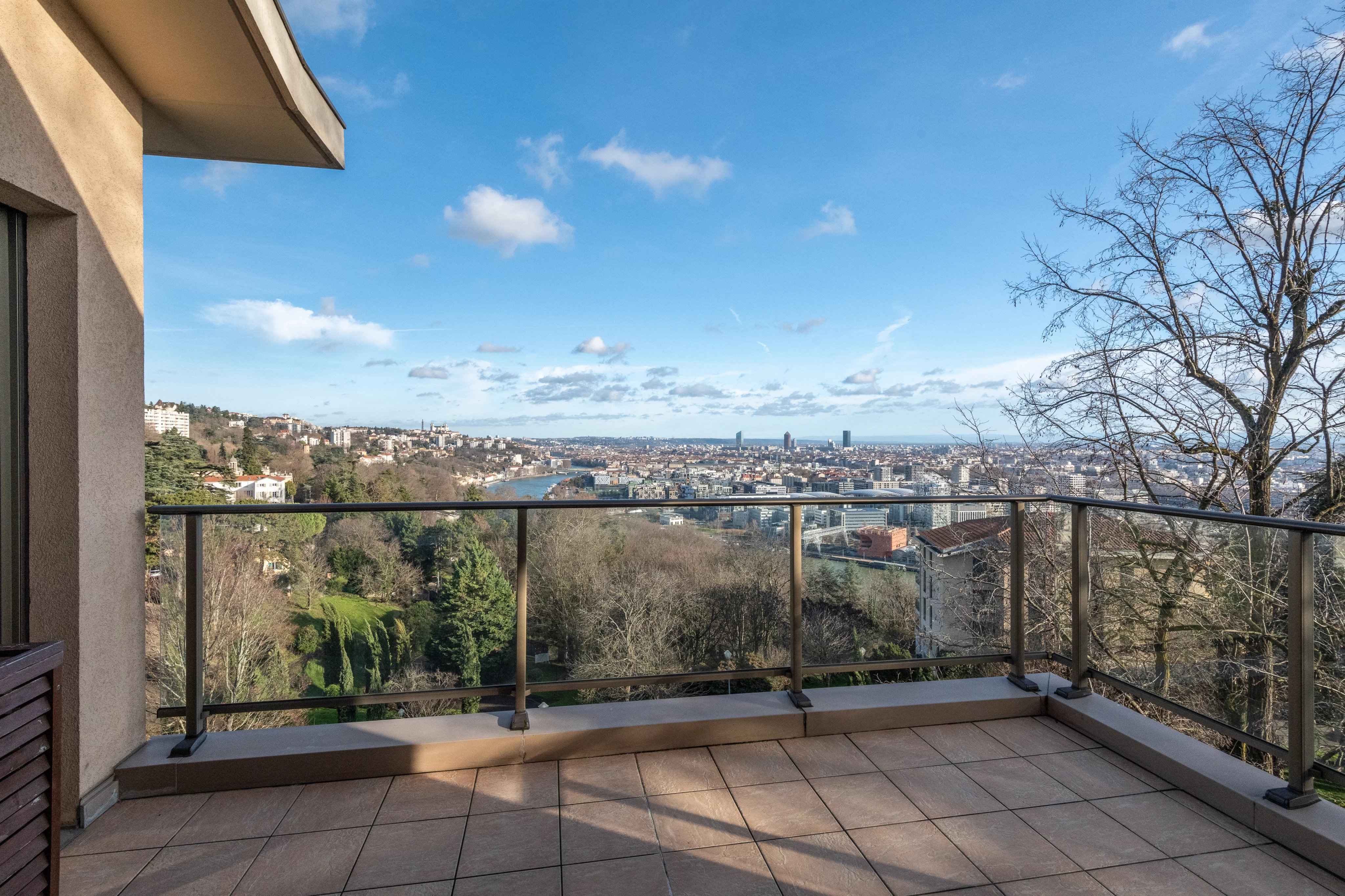 6e7b467de384e75beaa2c0d3976405a5 789949f9ac 4096 original - Attribut alt par défaut.