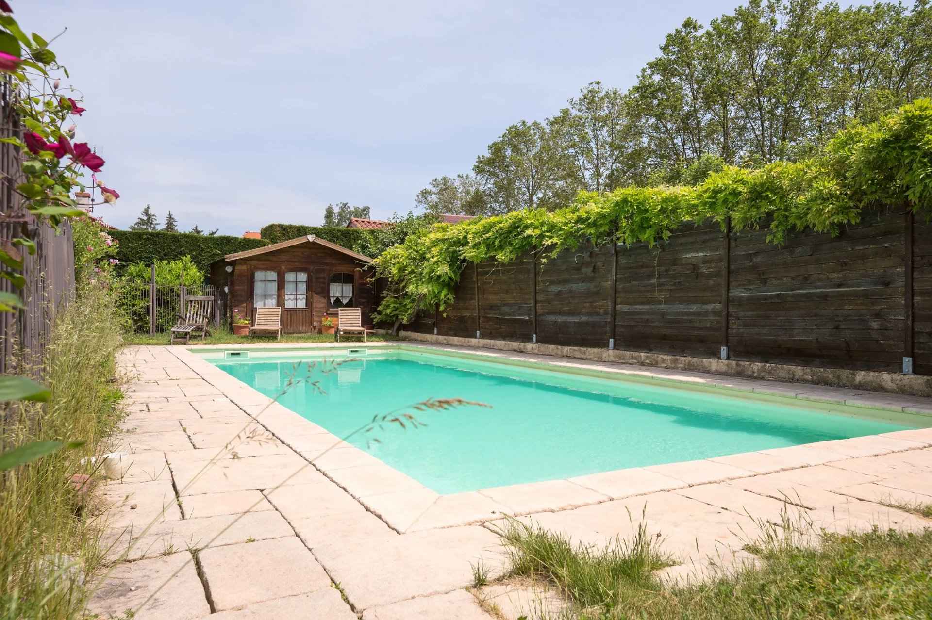 A17d193fa8f9252374f3cf6c6b1af906 4741226f07 1920 original - Attribut alt par défaut.