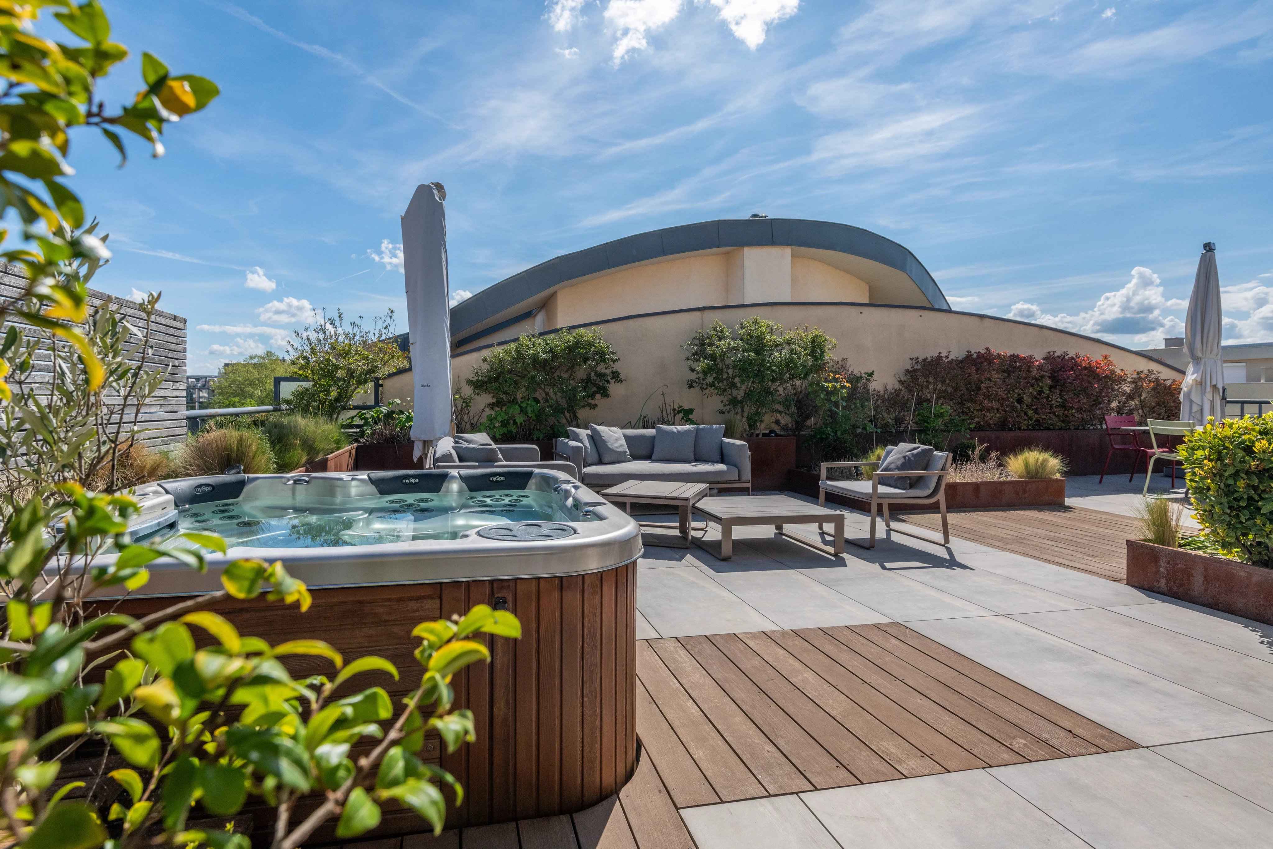 1ba21c861bb90788f7fe442c8930e0df 9174419348 4096 original - Translation missing: en.helpers.application.image_tag.default_alt