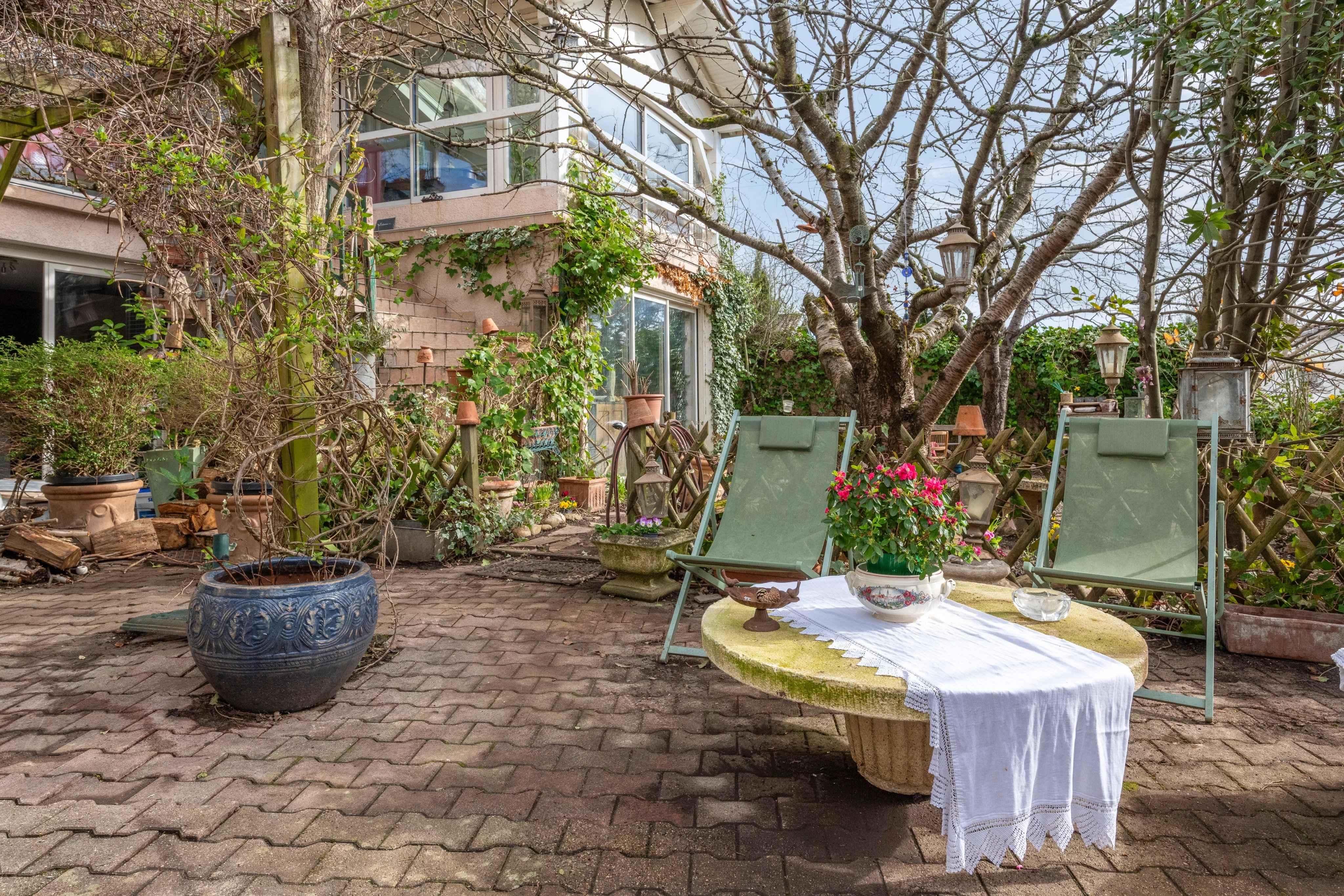 Cd4986a5a01685fe57d9df9e14a6c8ec 3c956998e7 4096 original - Attribut alt par défaut.