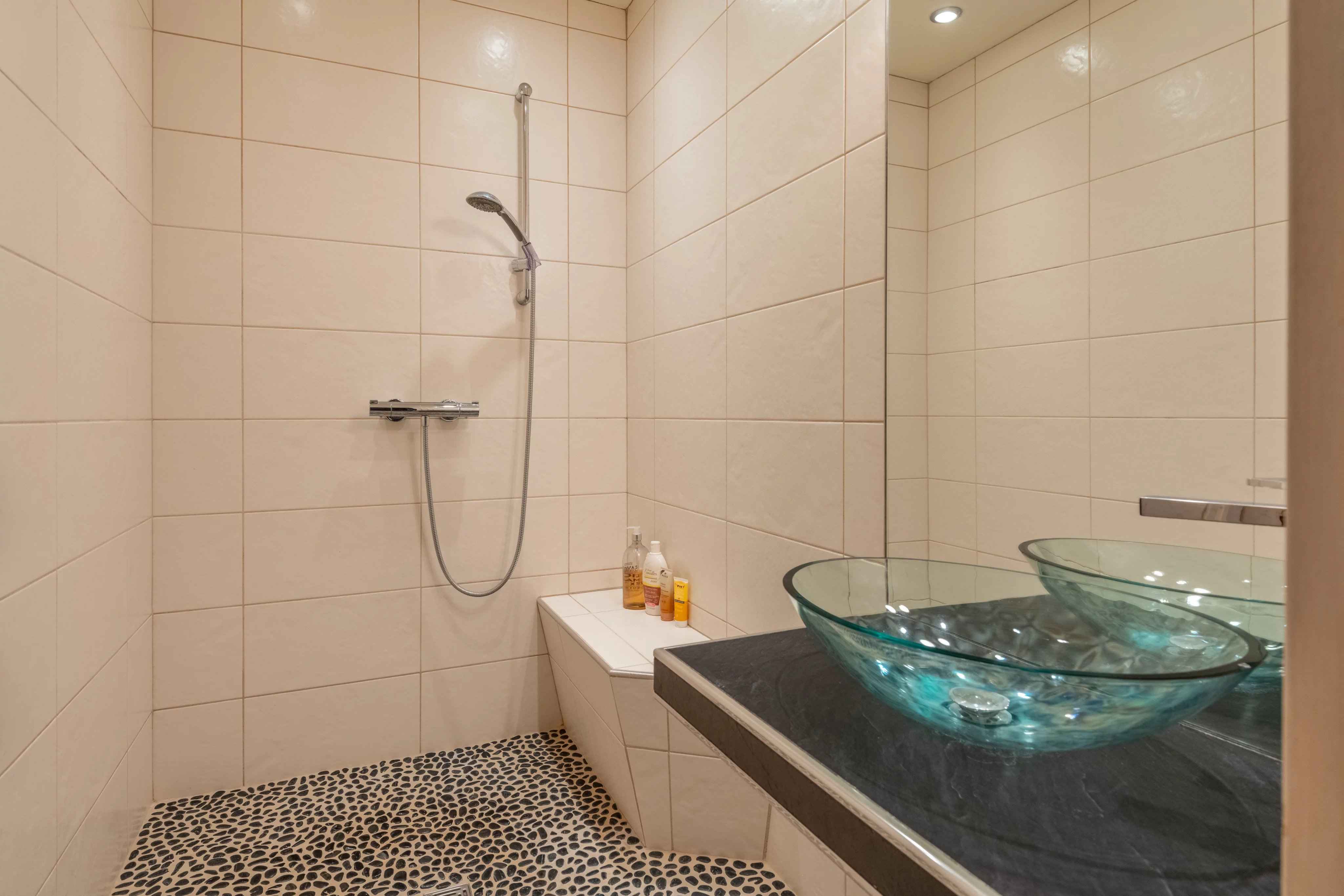 2e646a7219126ab48347c78f851673d6 b15e067978 4096 original - Translation missing: en.helpers.application.image_tag.default_alt