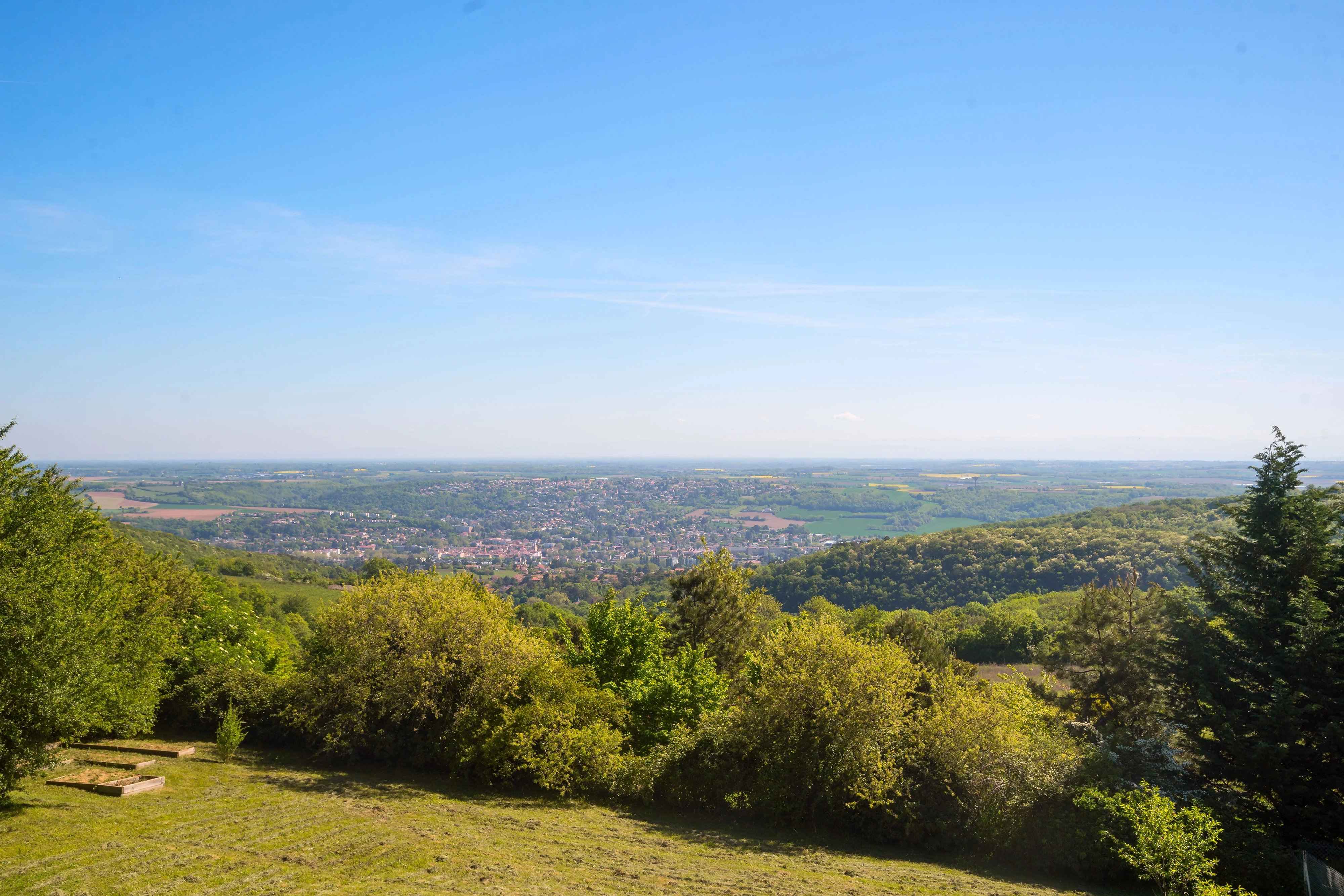 Fbe89360564983dc6c05f127e2333955 c3048186fe 4000 original - Translation missing: en.helpers.application.image_tag.default_alt