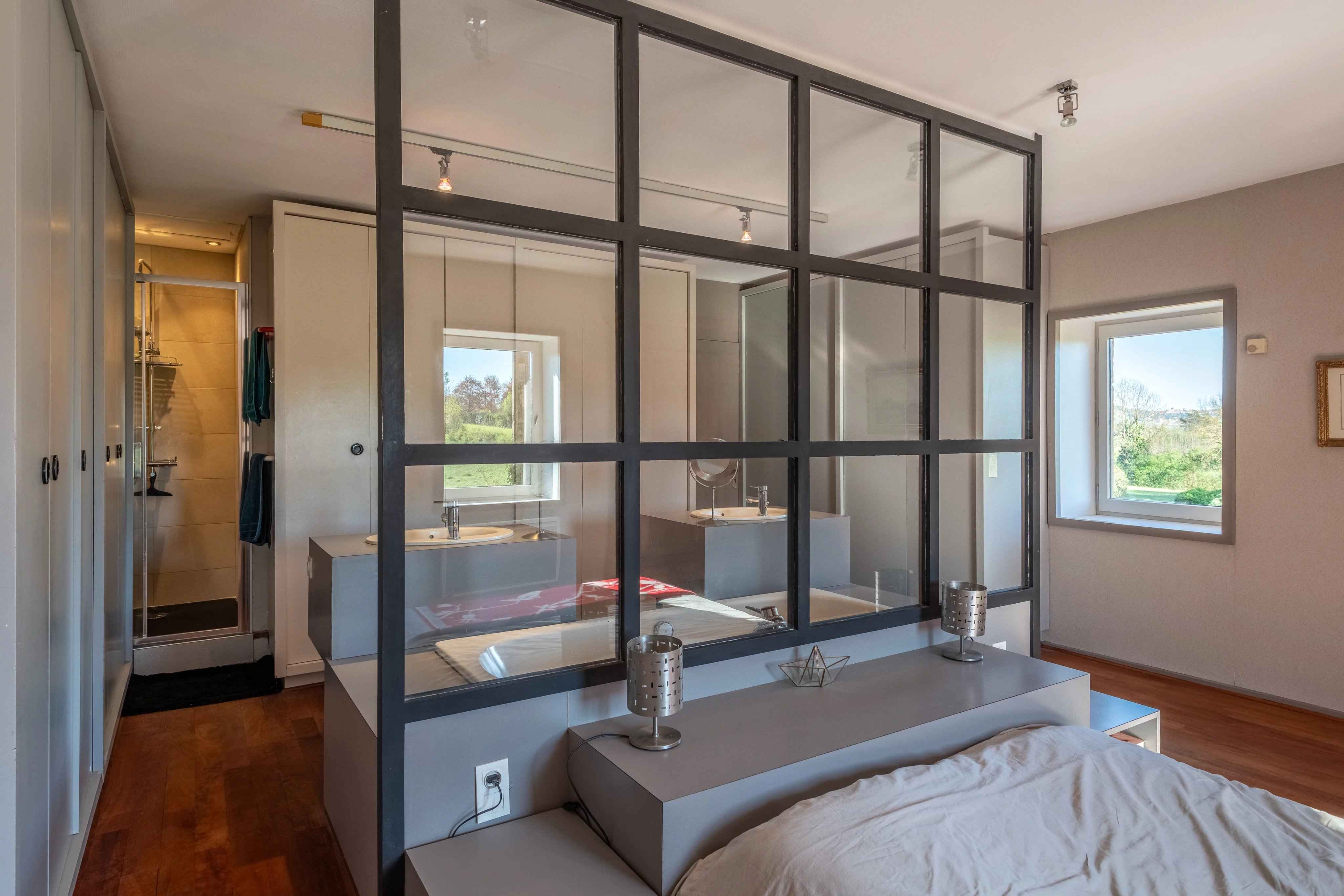 Ae8a8ec8a84cfa70ee4006f41be75107 995df9b64e 4096 original - Translation missing: en.helpers.application.image_tag.default_alt