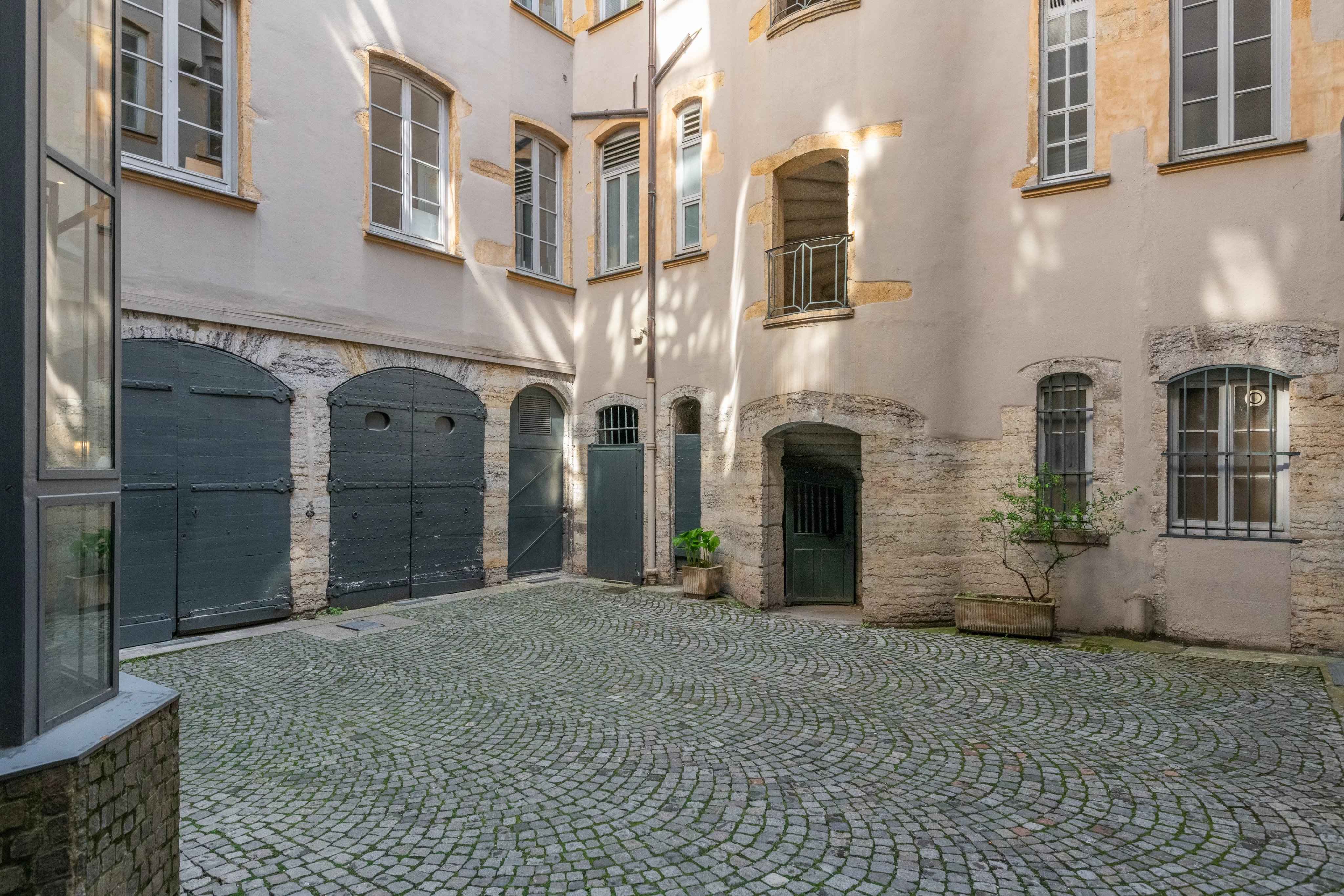 D70c0c6f10a0617fe94266426d0ea534 ccc935e7b7 4096 original - Translation missing: en.helpers.application.image_tag.default_alt