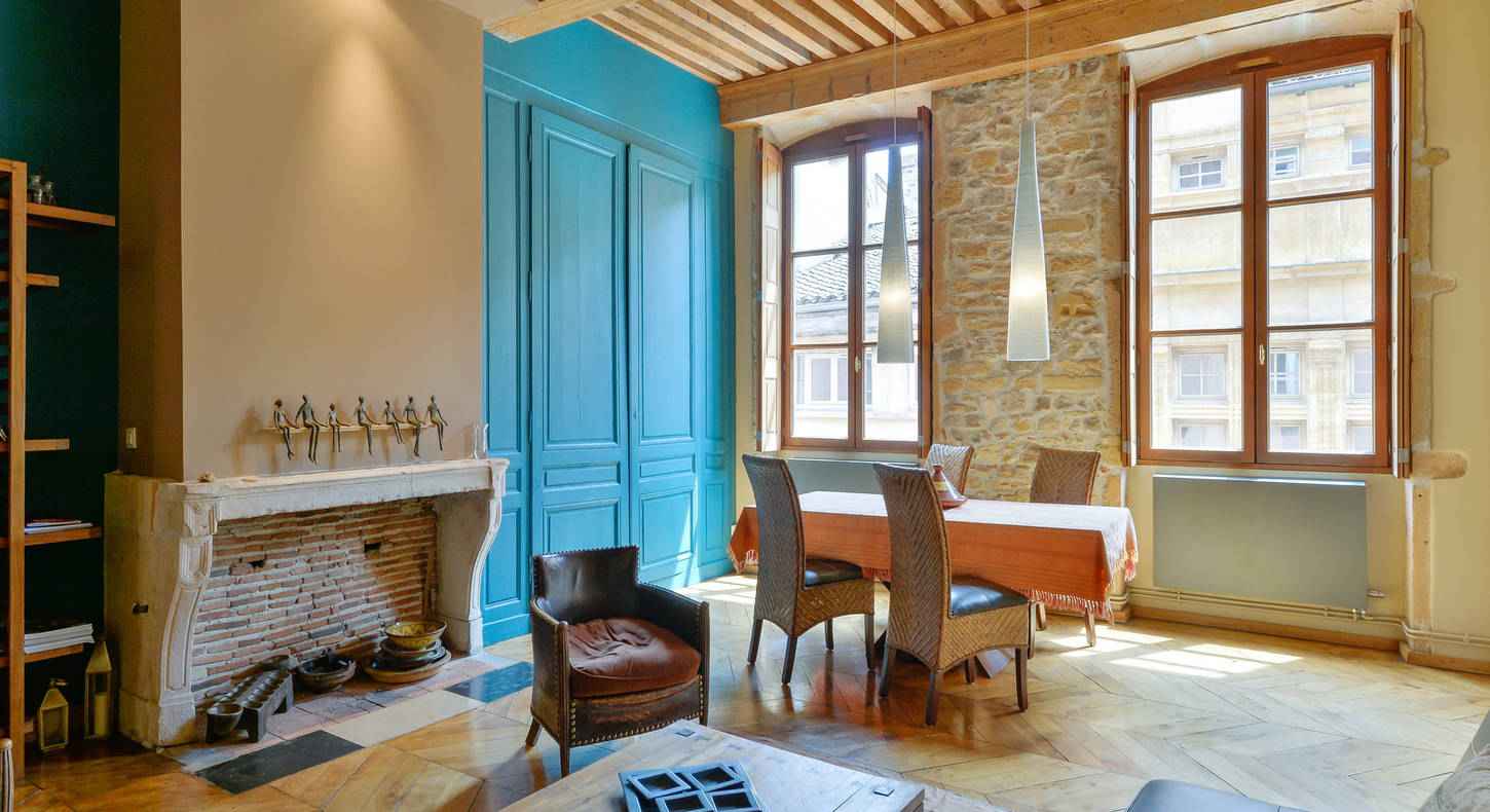 Appartement de 117 m² situé à Lyon 5e Appartement de 117 m² situé à Lyon 5e