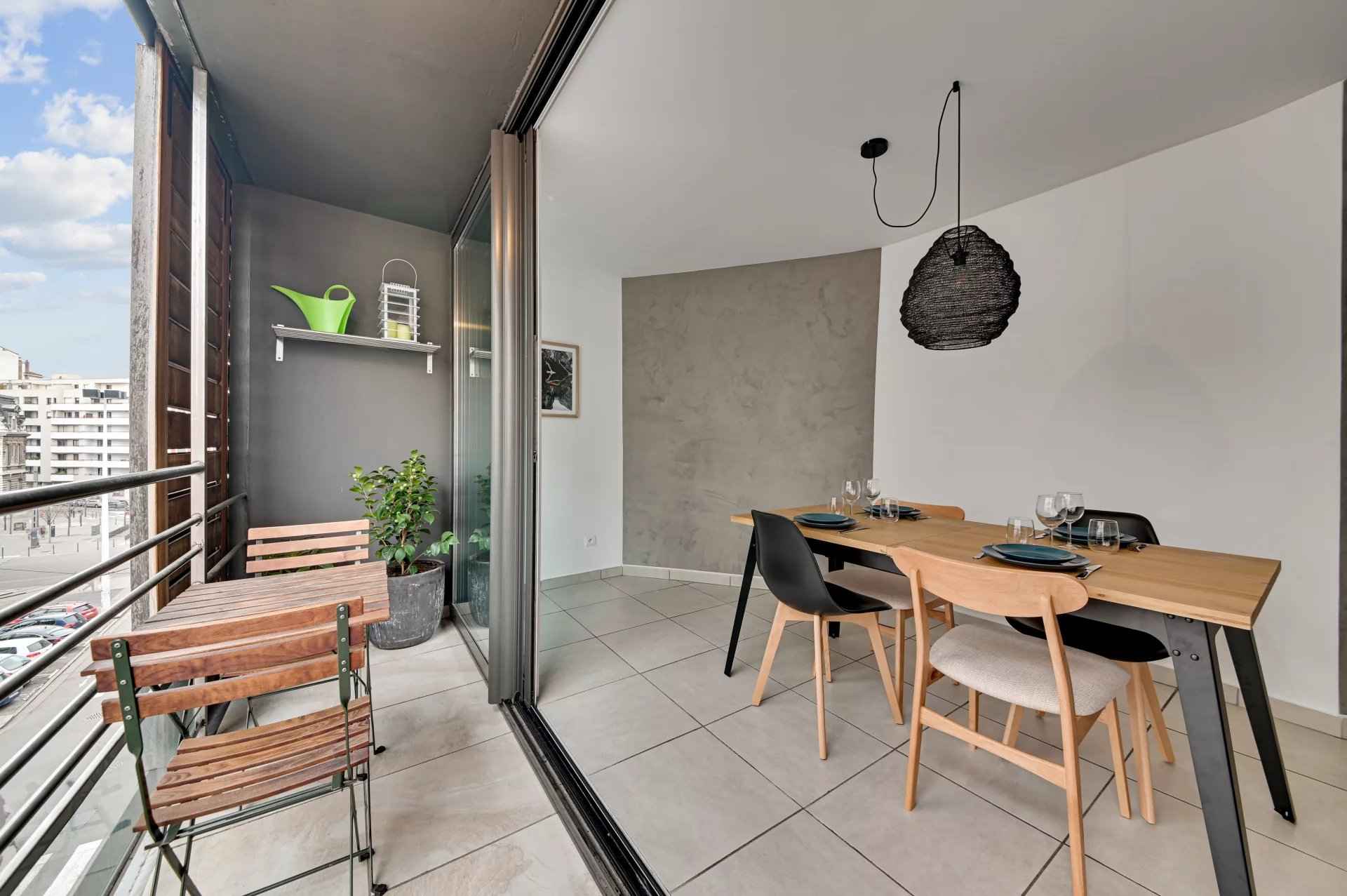 Apartment for rent Lyon 7 92.04 m²